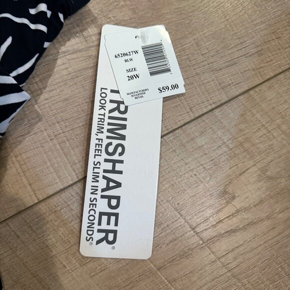 TRIMSHAPER WOMENS BLACK AND WHITE TANKINI SWIM TOP 20W NEW - Picture 3 of 9